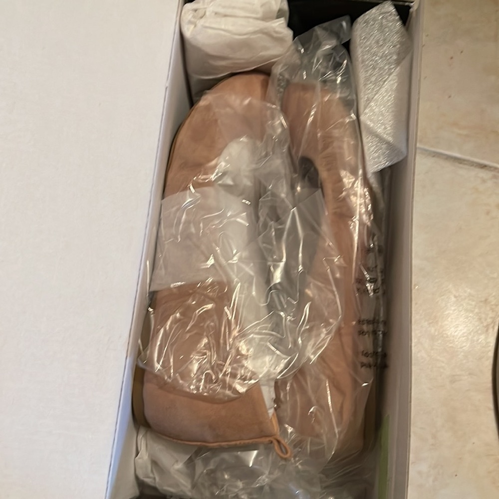 JCREW FACTORY- Anya suede ballet flat - NWT - Picture 4 of 9